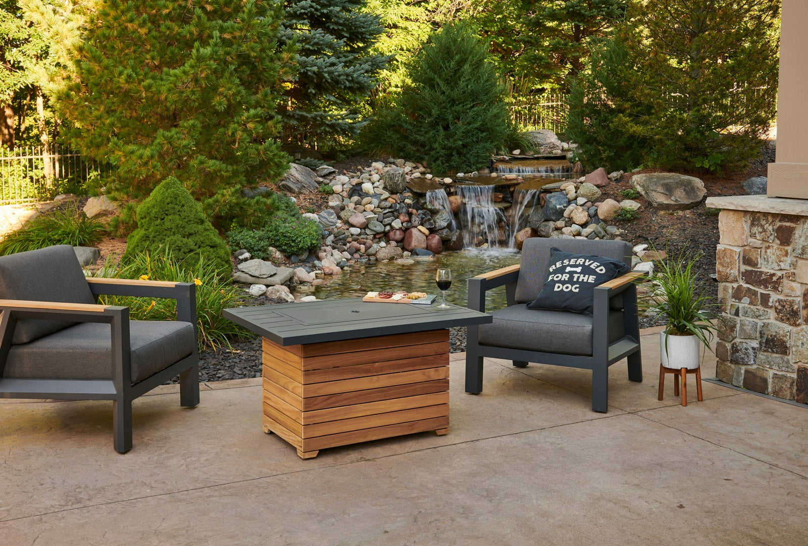 The Do’s And Don’ts Of Choosing Durable Furniture For Your Outdoor Space