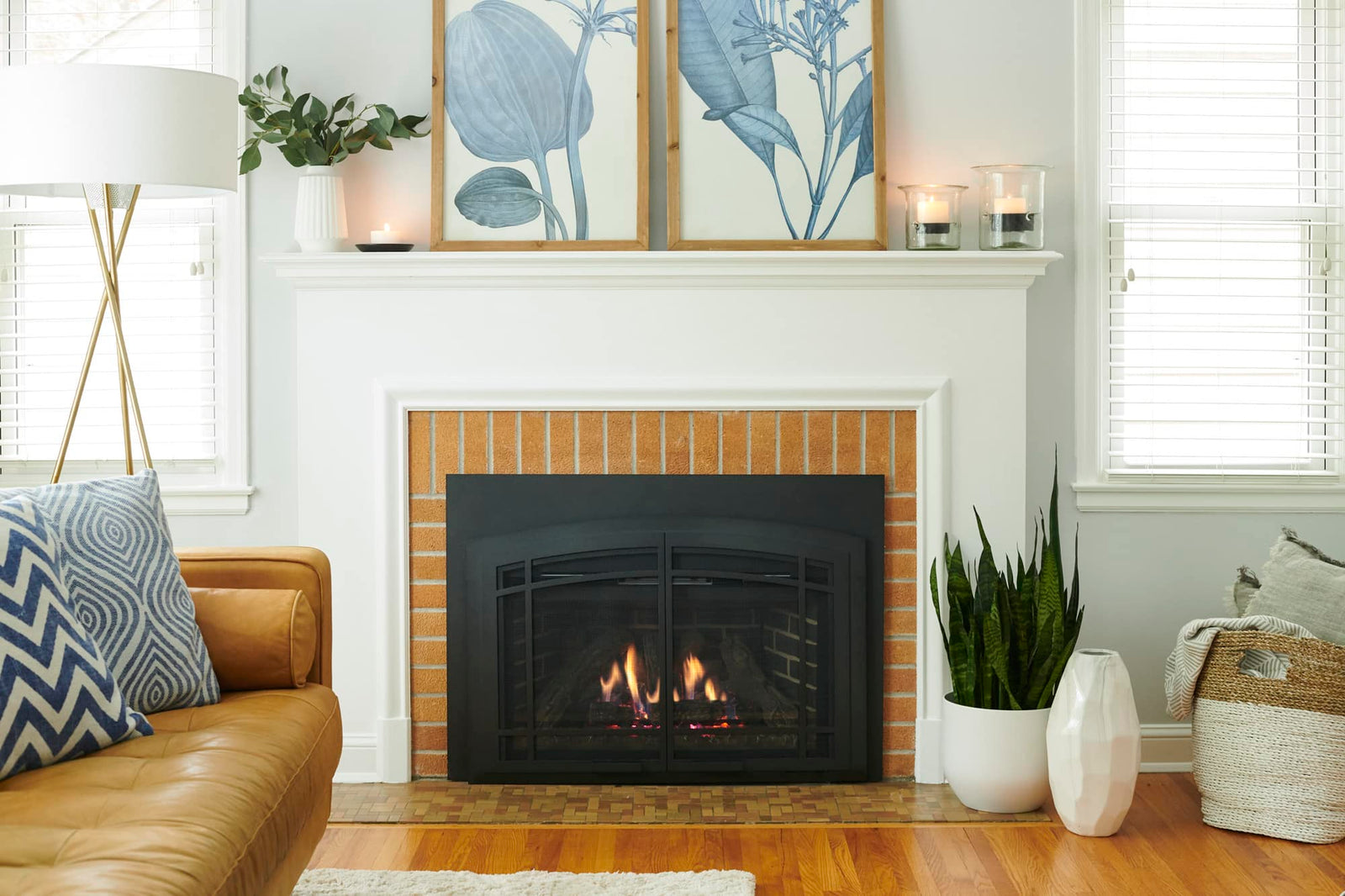 Indoor Fireplaces: Is a Gas Fireplace Insert Right for Me?