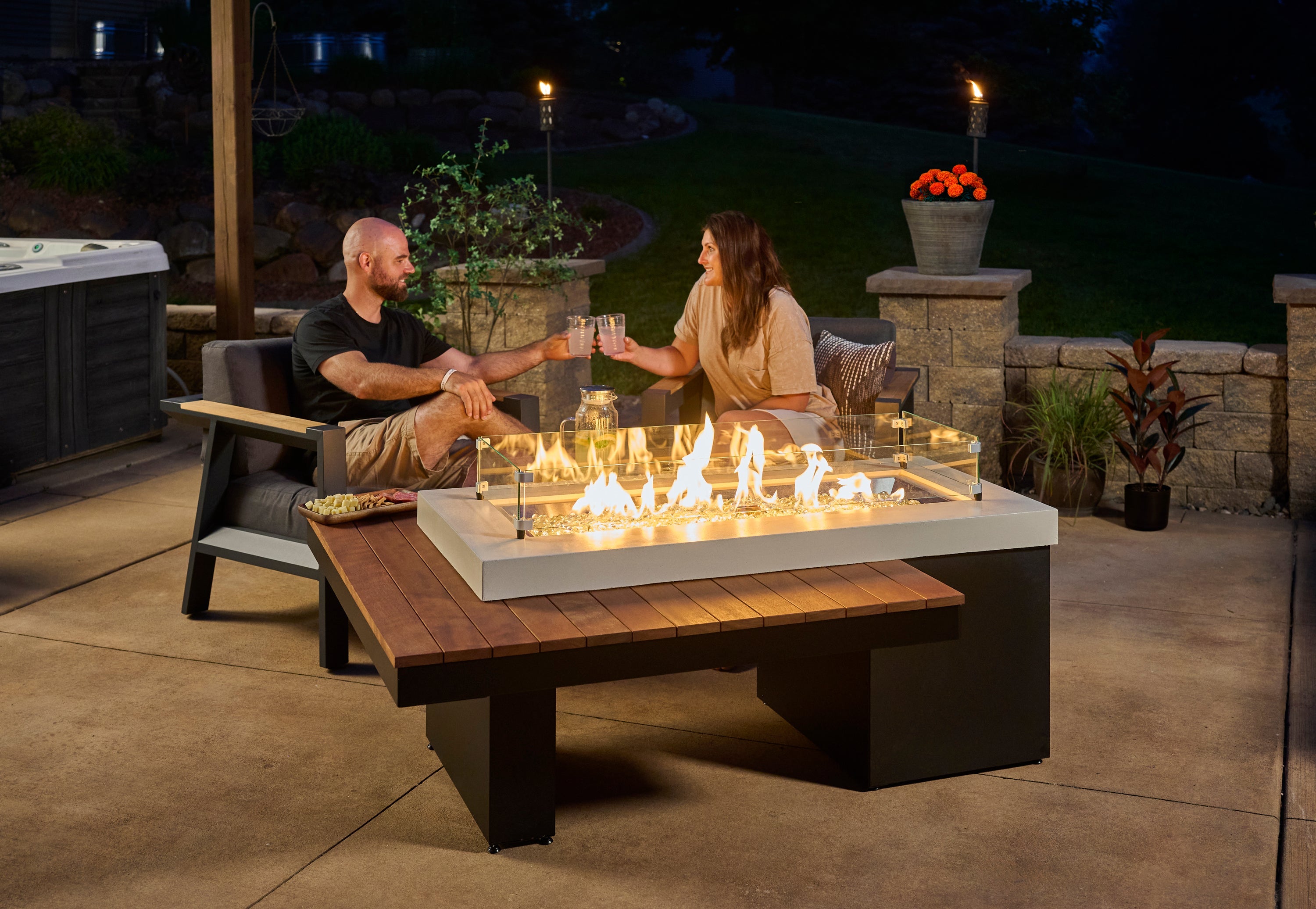 Understanding the Importance of the Size & Shape of Your Gas Fire Pit ...