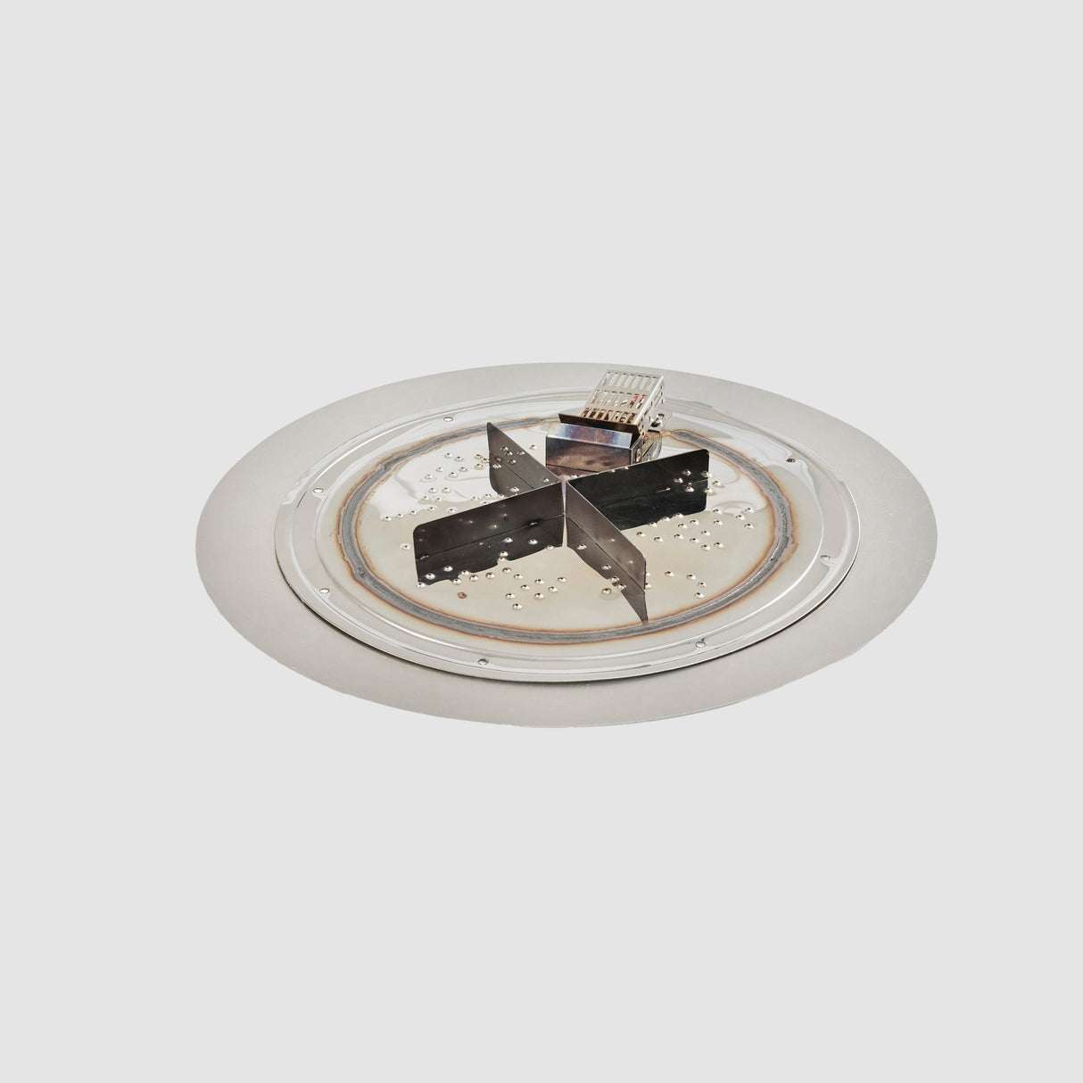The 20" Crystal Fire Plus Round Gas Burner Insert and Plate Kit on a grey background