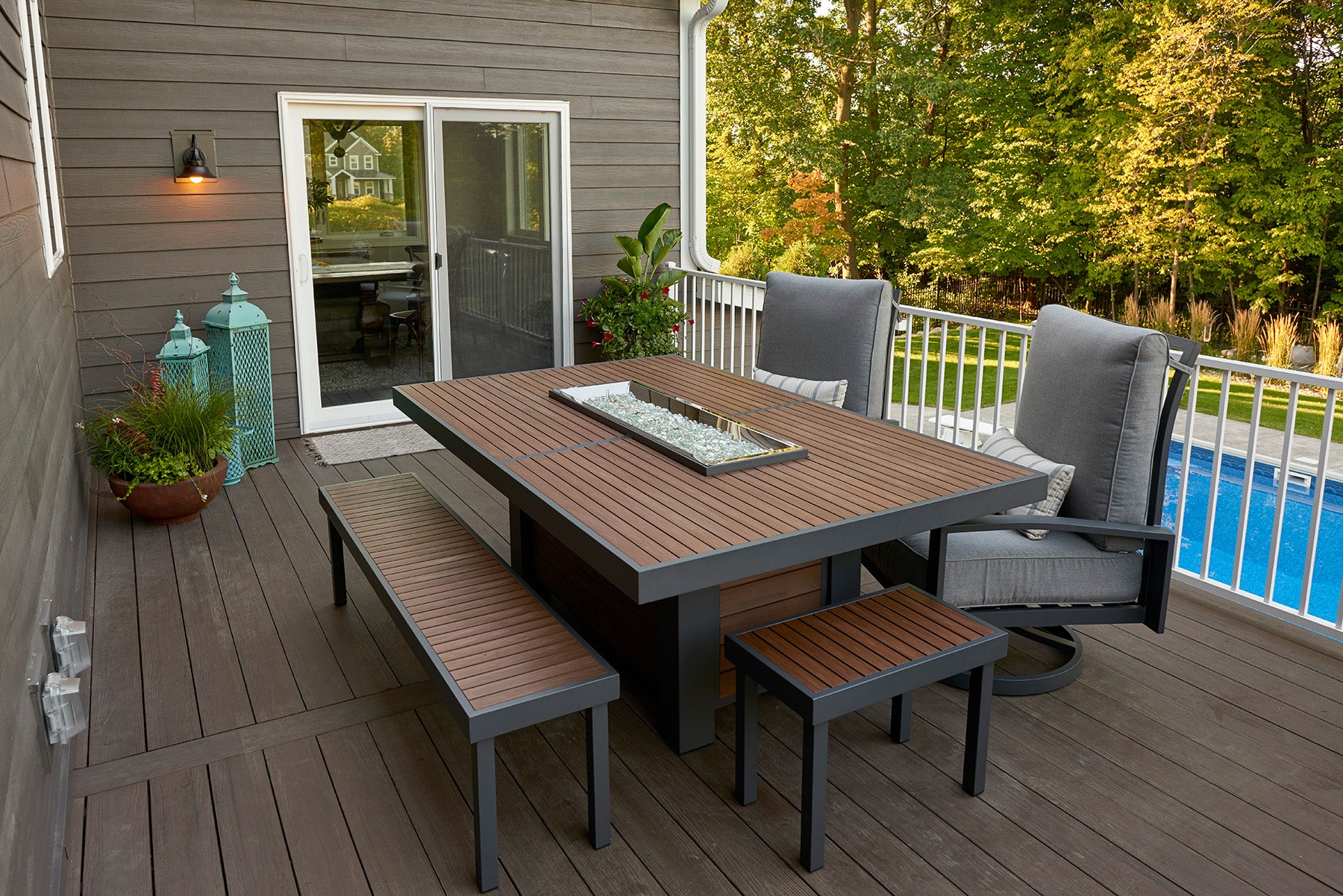 Kenwood and Brooks Linear Dining Height Gas Fire Pit Table